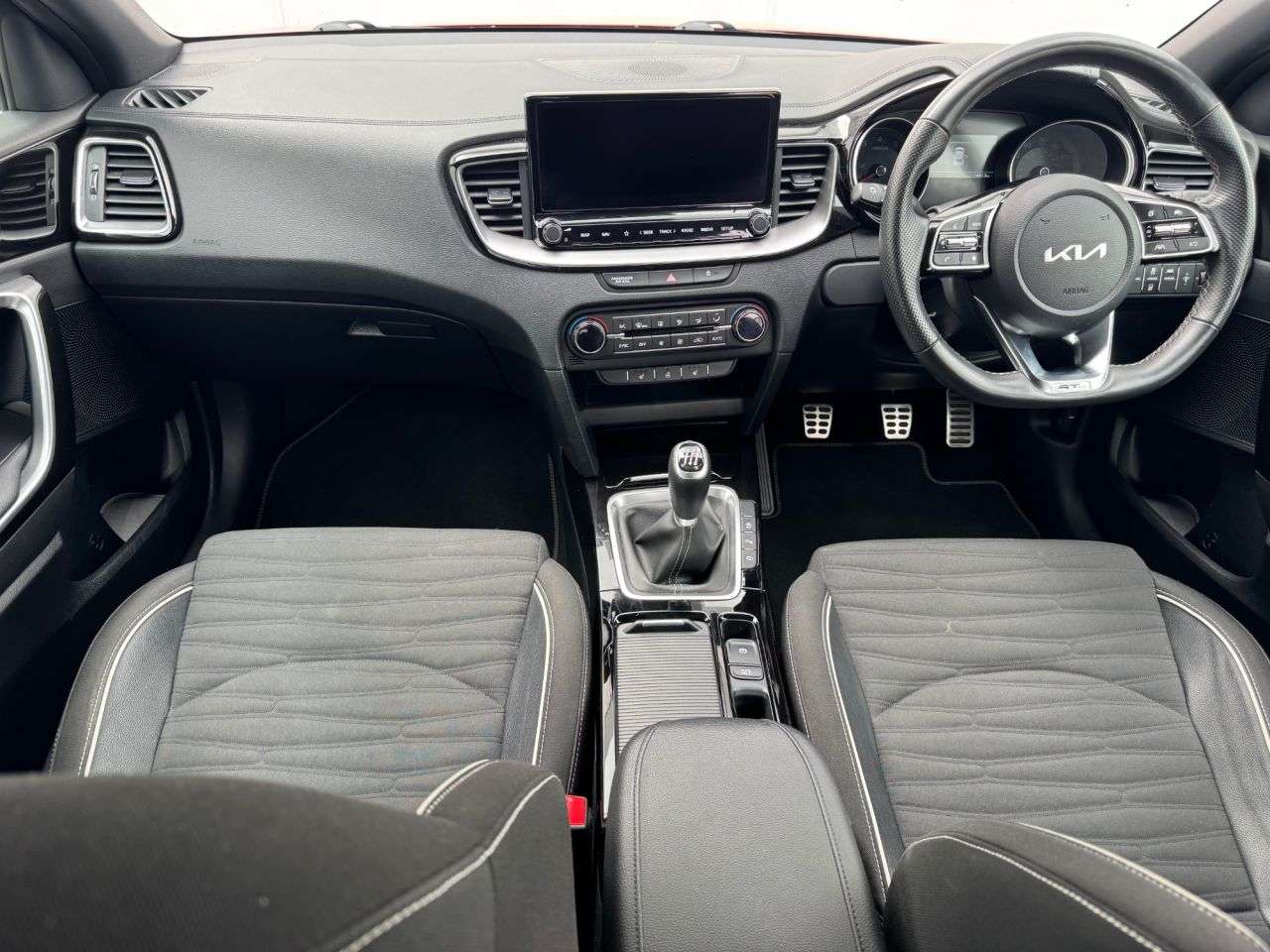 2023 KIA XCEED 2023 KIA XCEED