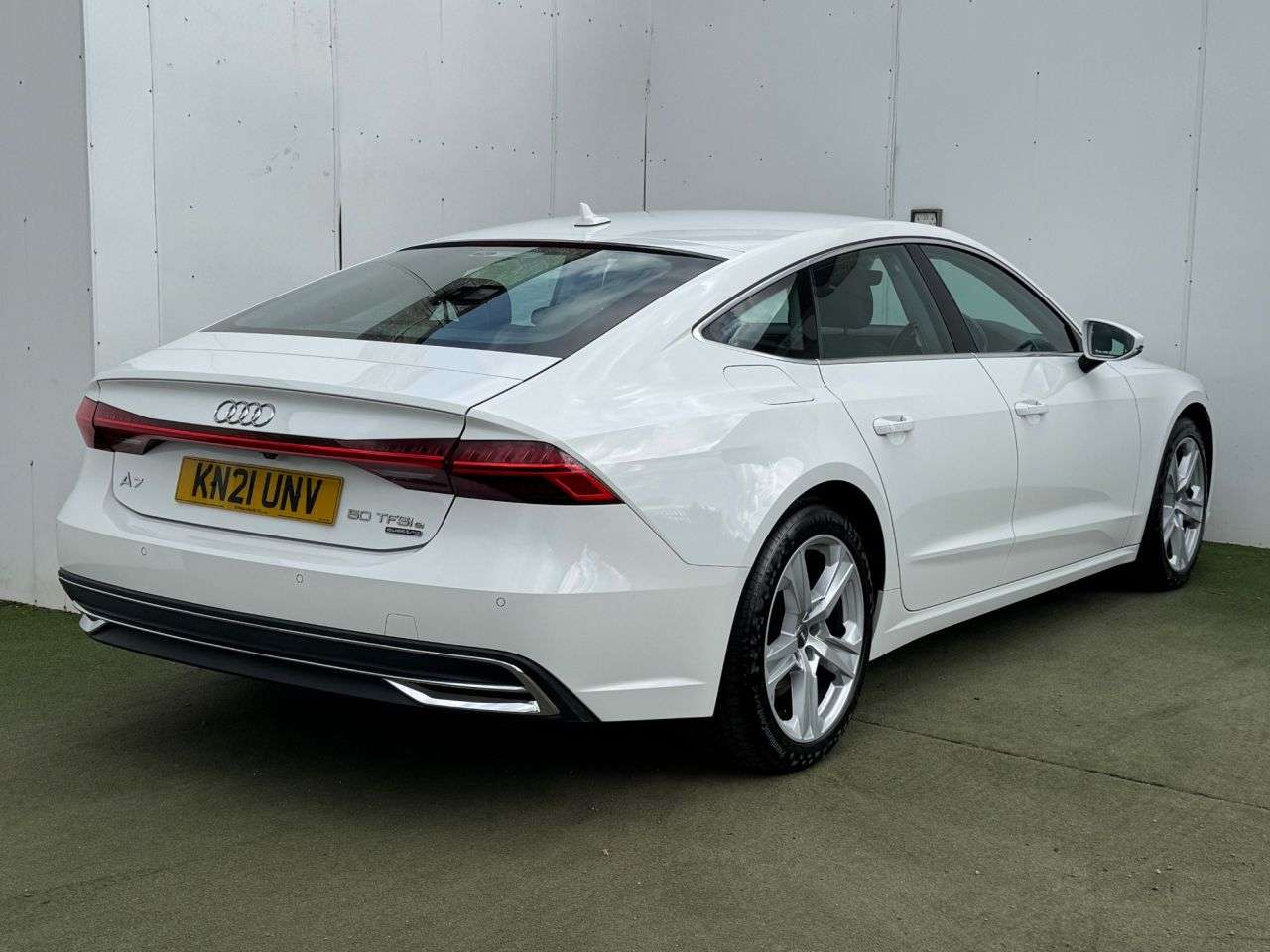 A 2021 AUDI A7 2.0 TFSIe 50 Sport Sportback 5dr Petrol Plug-in Hybrid S Tronic quattro Eur A 2021 AUDI A7 2.0 TFSIe 50 Sport Sportback 5dr Petrol Plug-in Hybrid S Tronic quattro Eur