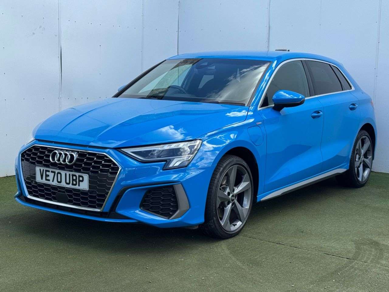 A 2021 AUDI A3 1.4 TFSIe 40 S line Sportback 5dr Petrol Plug-in Hybrid S Tronic Euro 6 (s/ A 2021 AUDI A3 1.4 TFSIe 40 S line Sportback 5dr Petrol Plug-in Hybrid S Tronic Euro 6 (s/