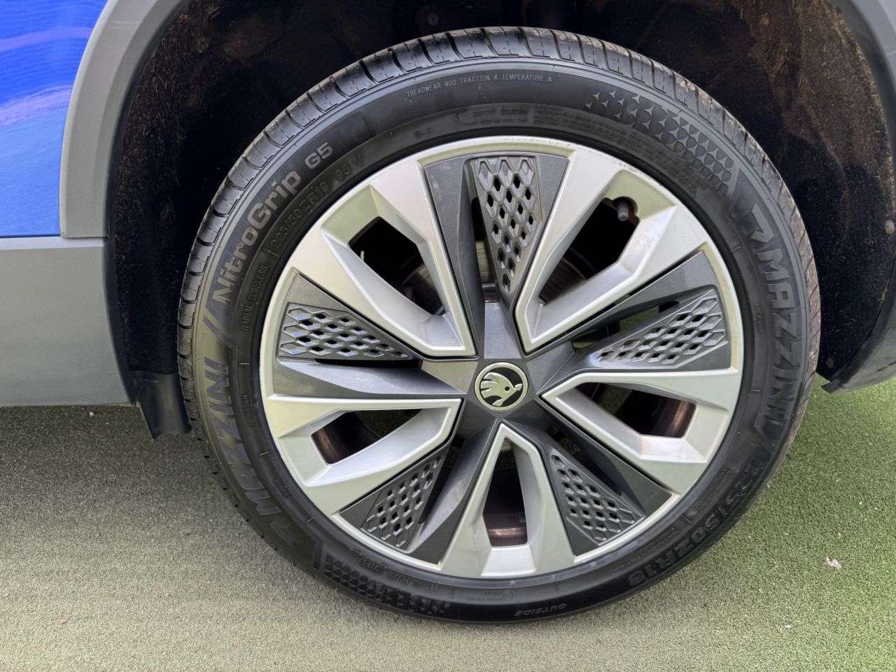 2023 SKODA KAROQ 2023 SKODA KAROQ