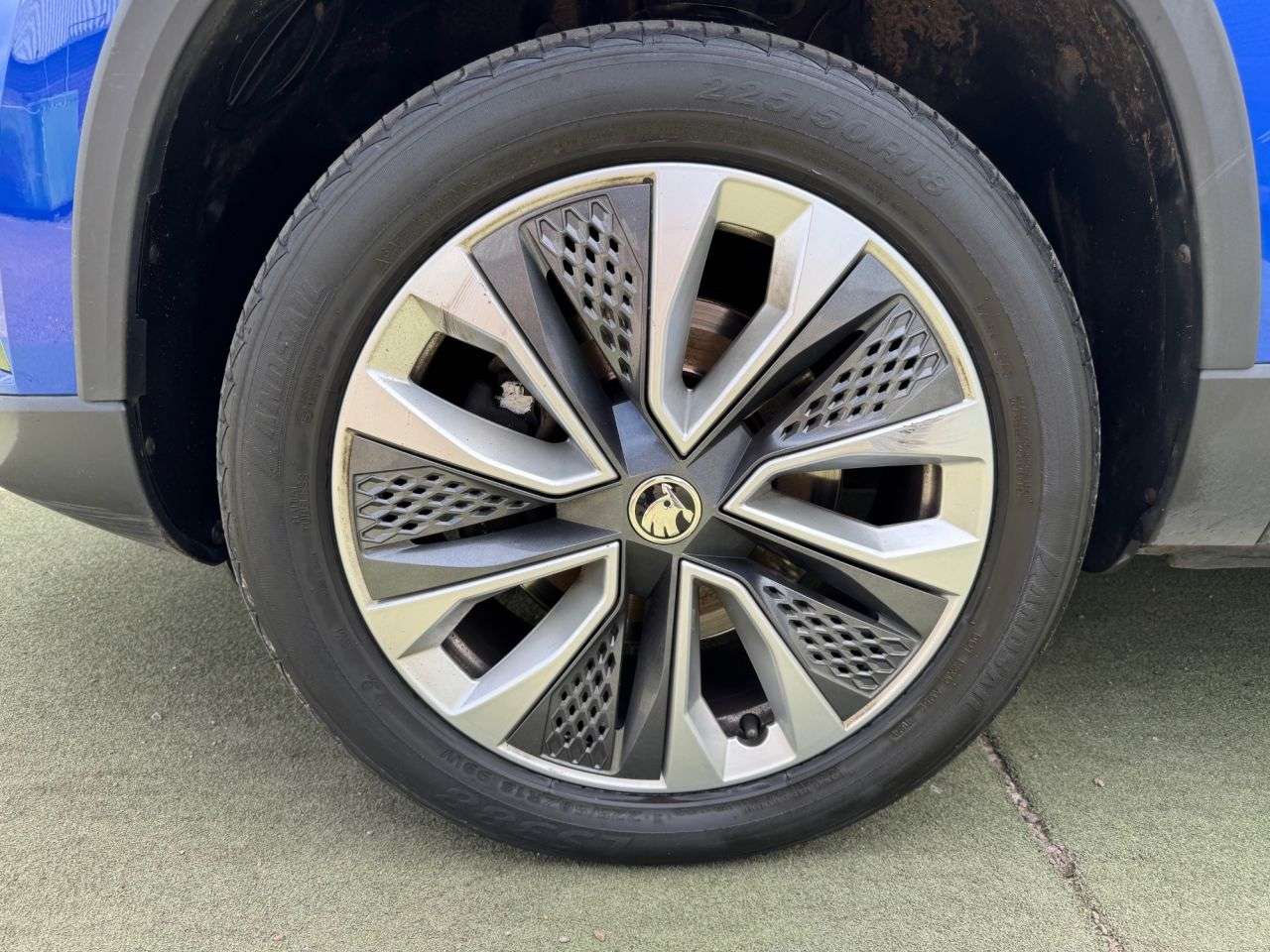 2023 SKODA KAROQ 2023 SKODA KAROQ
