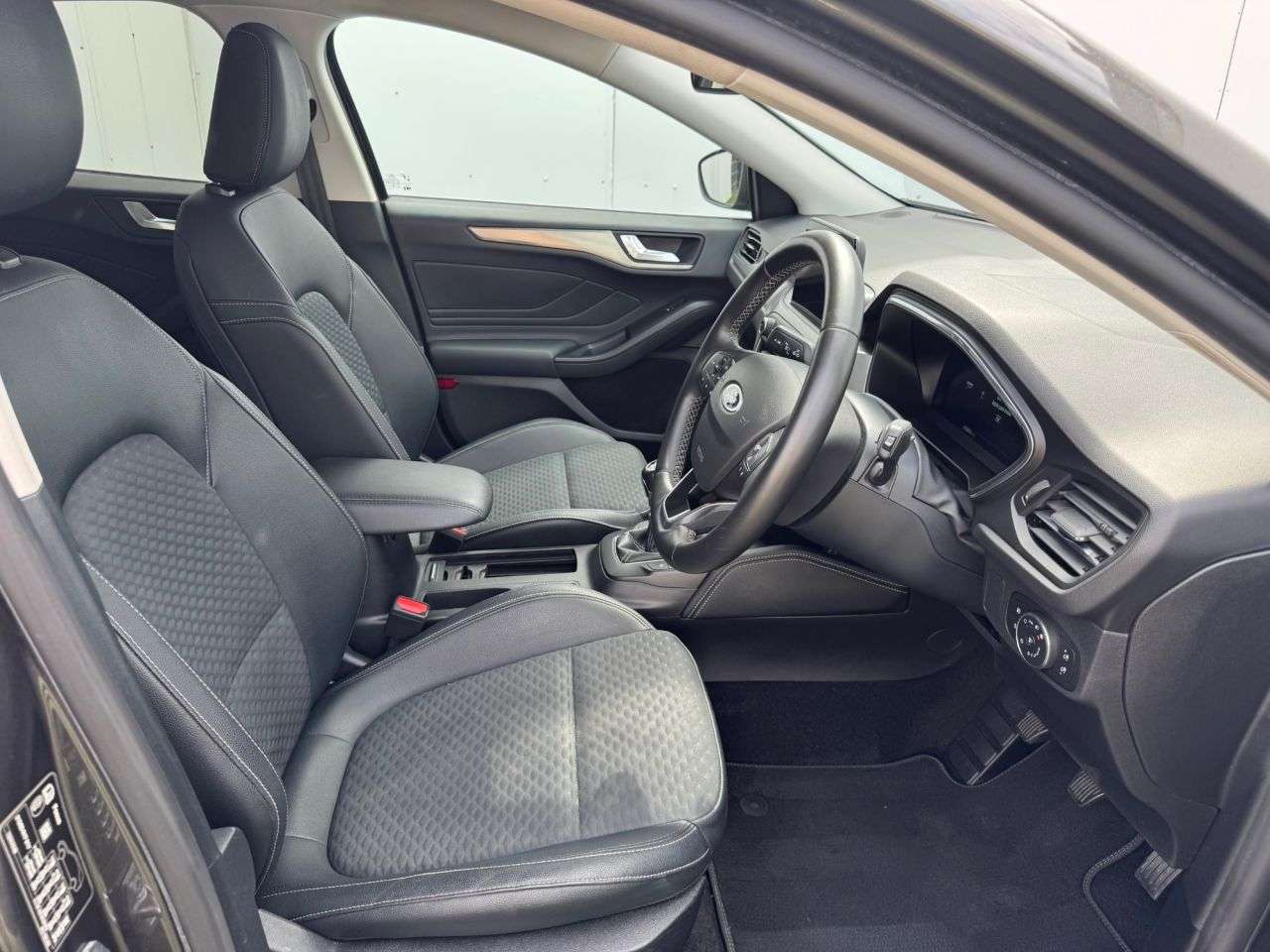 2022 FORD FOCUS 2022 FORD FOCUS