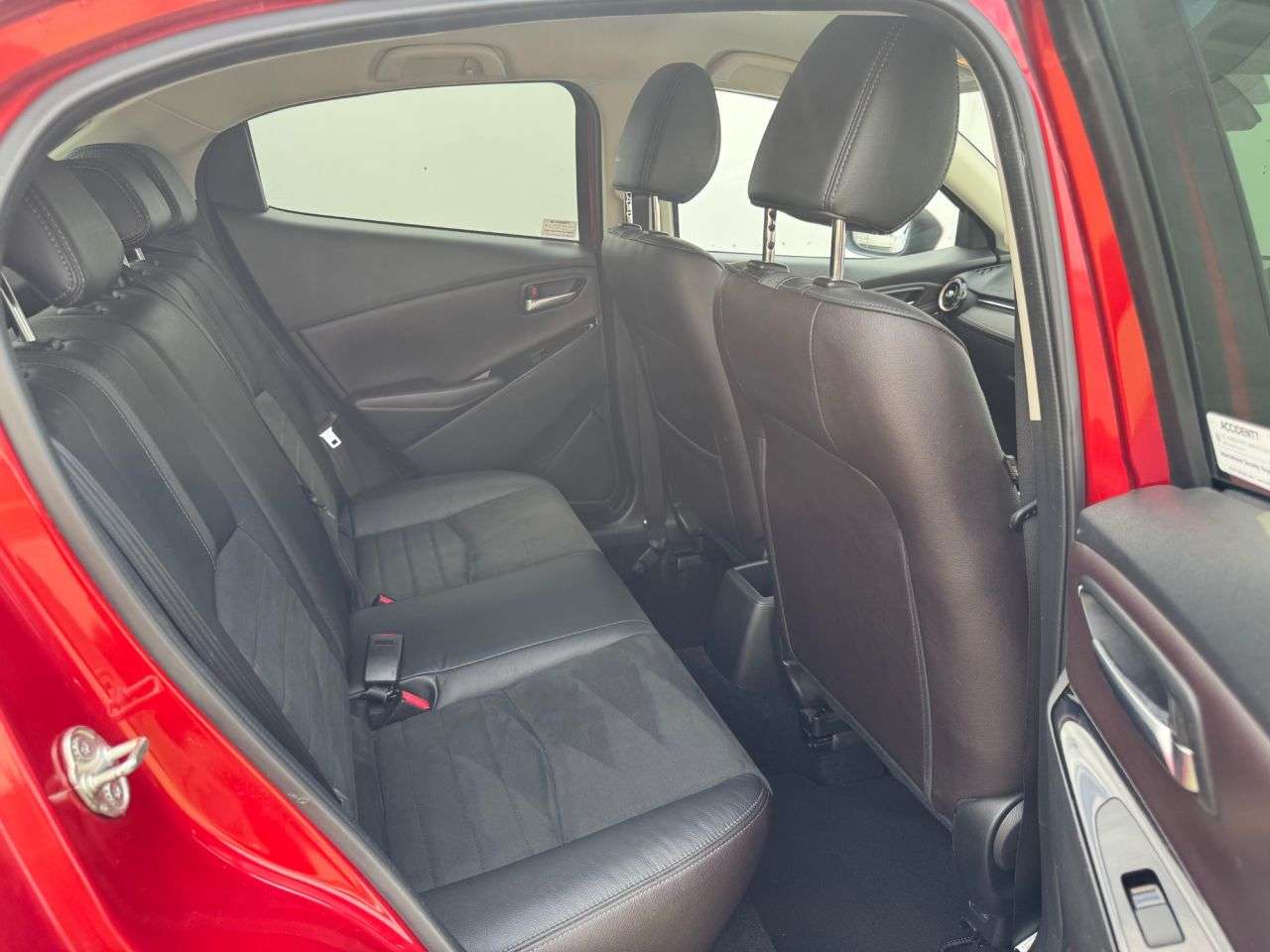 2019 MAZDA MAZDA2 2019 MAZDA MAZDA2