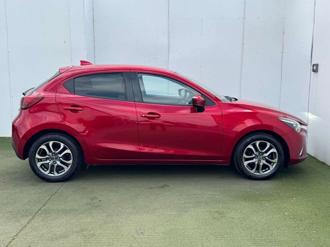 2019 MAZDA MAZDA2 2019 MAZDA MAZDA2