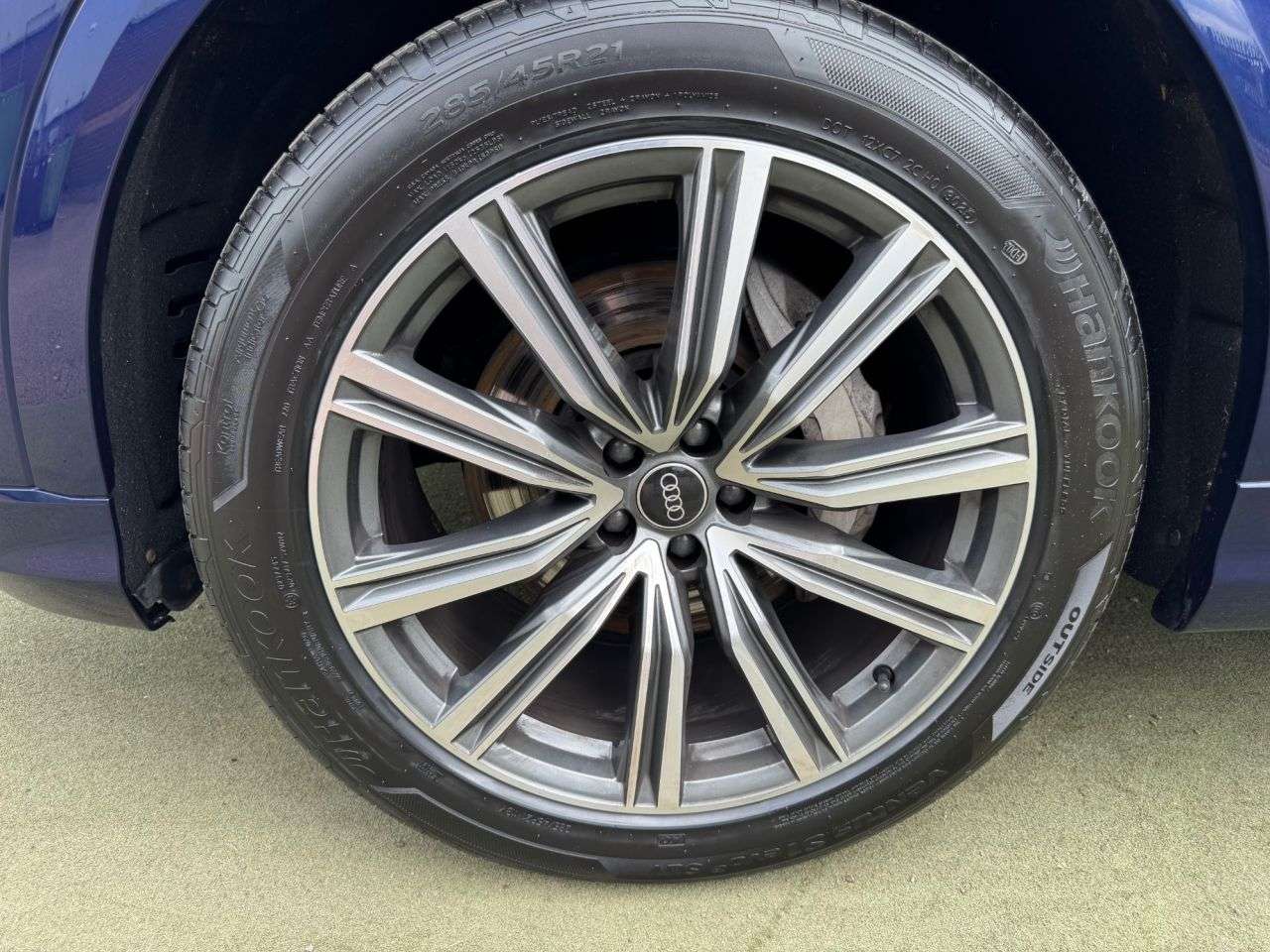 2022 AUDI Q8 2022 AUDI Q8