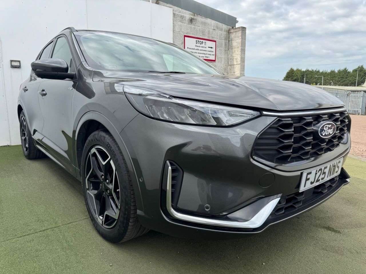 2025 FORD KUGA 2025 FORD KUGA