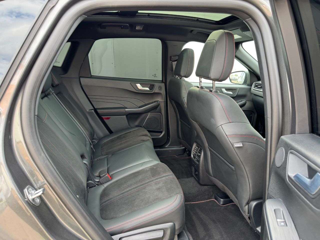 2025 FORD KUGA 2025 FORD KUGA