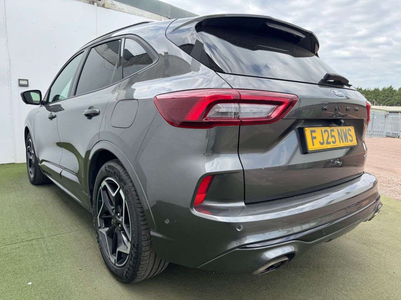 2025 FORD KUGA 2025 FORD KUGA