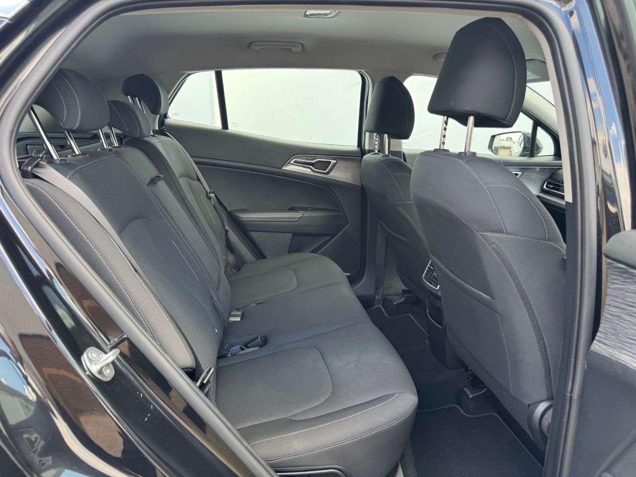 2025 KIA SPORTAGE 2025 KIA SPORTAGE