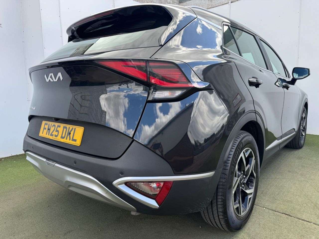 2025 KIA SPORTAGE 2025 KIA SPORTAGE
