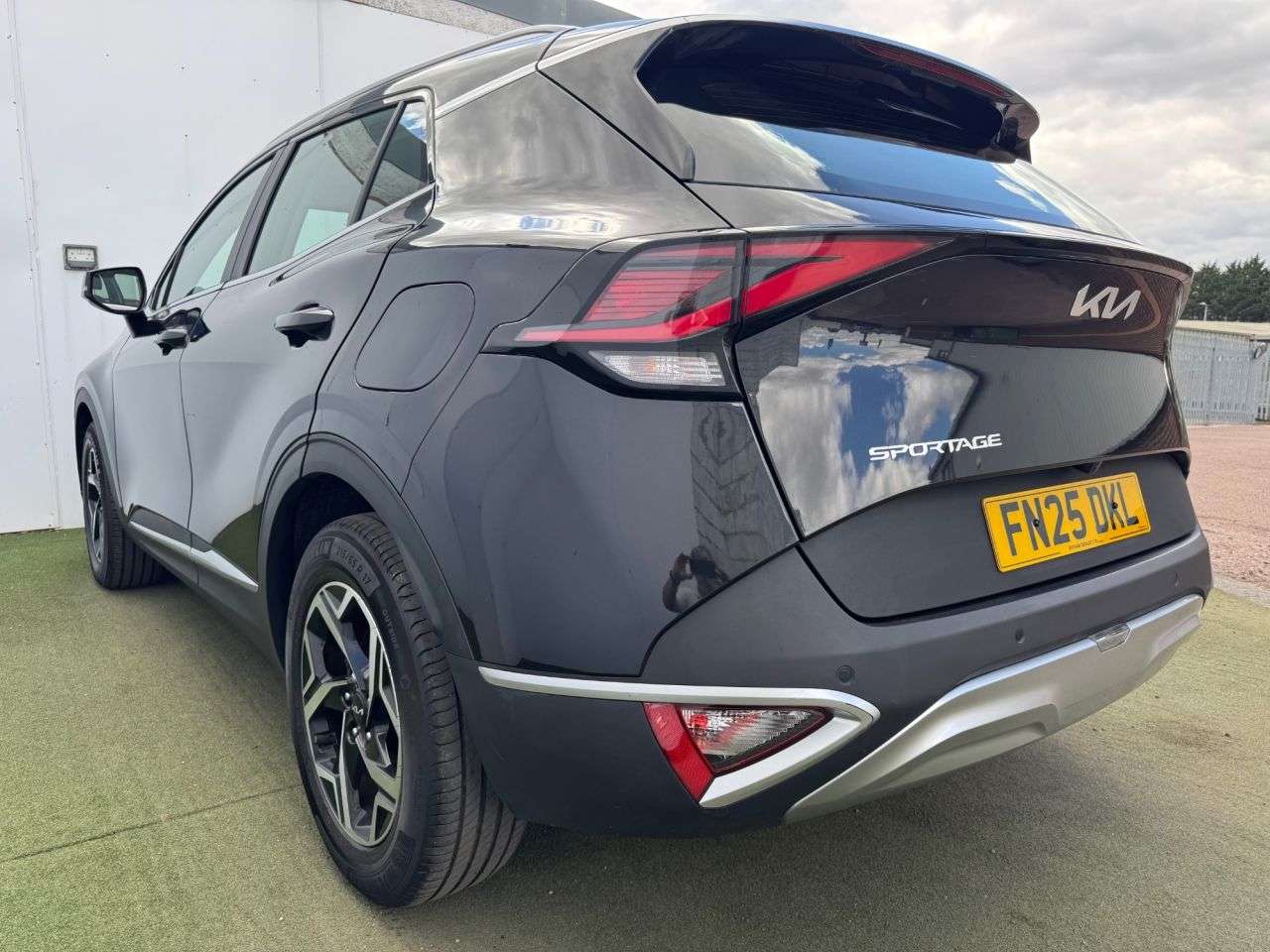 2025 KIA SPORTAGE 2025 KIA SPORTAGE