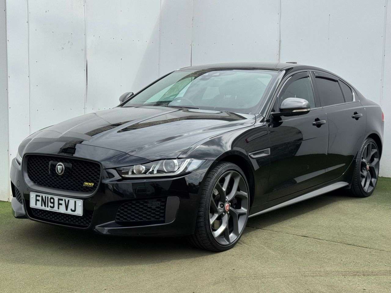 A 2019 JAGUAR XE 2.0i 300 Sport Saloon 4dr Petrol Auto AWD Euro 6 (s/s) (300 ps) A 2019 JAGUAR XE 2.0i 300 Sport Saloon 4dr Petrol Auto AWD Euro 6 (s/s) (300 ps)