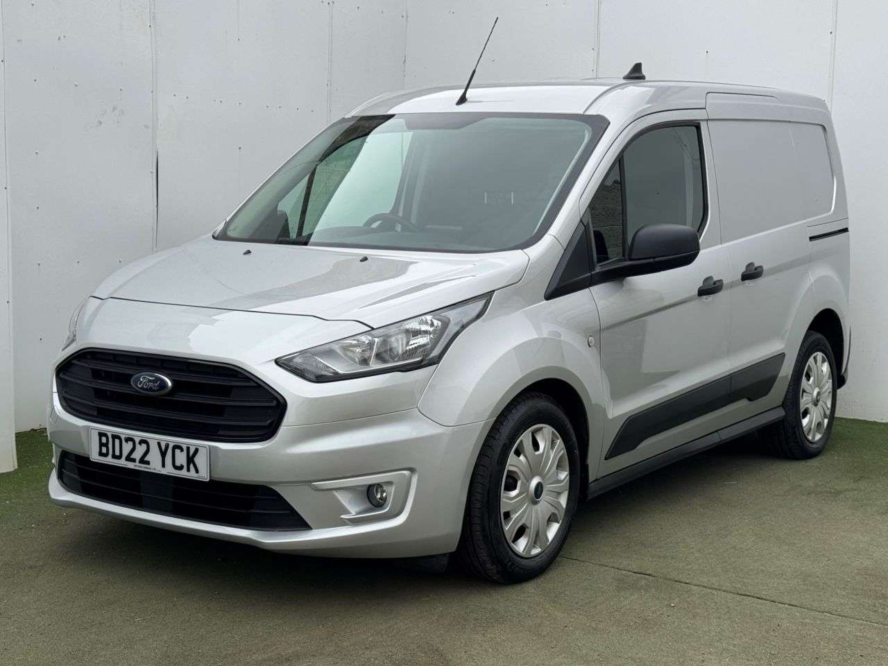 A 2022 FORD TRANSIT CONNECT 1.5 240 EcoBlue Trend Panel Van 5dr Diesel Auto L1 Euro 6 (s/s) (120 ps) A 2022 FORD TRANSIT CONNECT 1.5 240 EcoBlue Trend Panel Van 5dr Diesel Auto L1 Euro 6 (s/s) (120 ps)