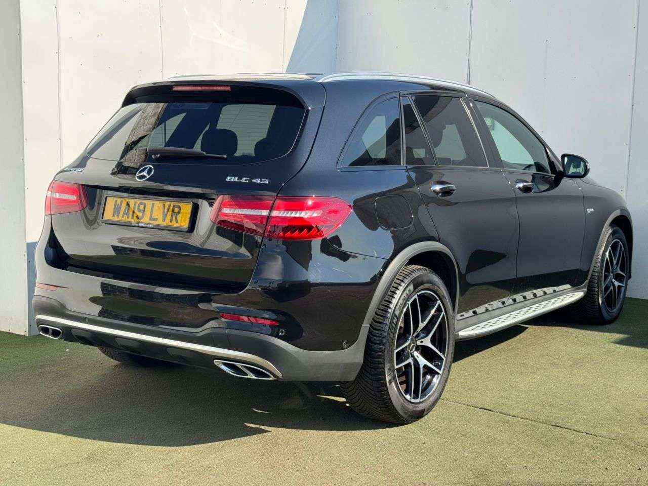 A 2019 MERCEDES-BENZ GLC 3.0 GLC43 V6 AMG (Premium) SUV 5dr Petrol G-Tronic+ 4MATIC Euro 6 (s/s) (36 A 2019 MERCEDES-BENZ GLC 3.0 GLC43 V6 AMG (Premium) SUV 5dr Petrol G-Tronic+ 4MATIC Euro 6 (s/s) (36