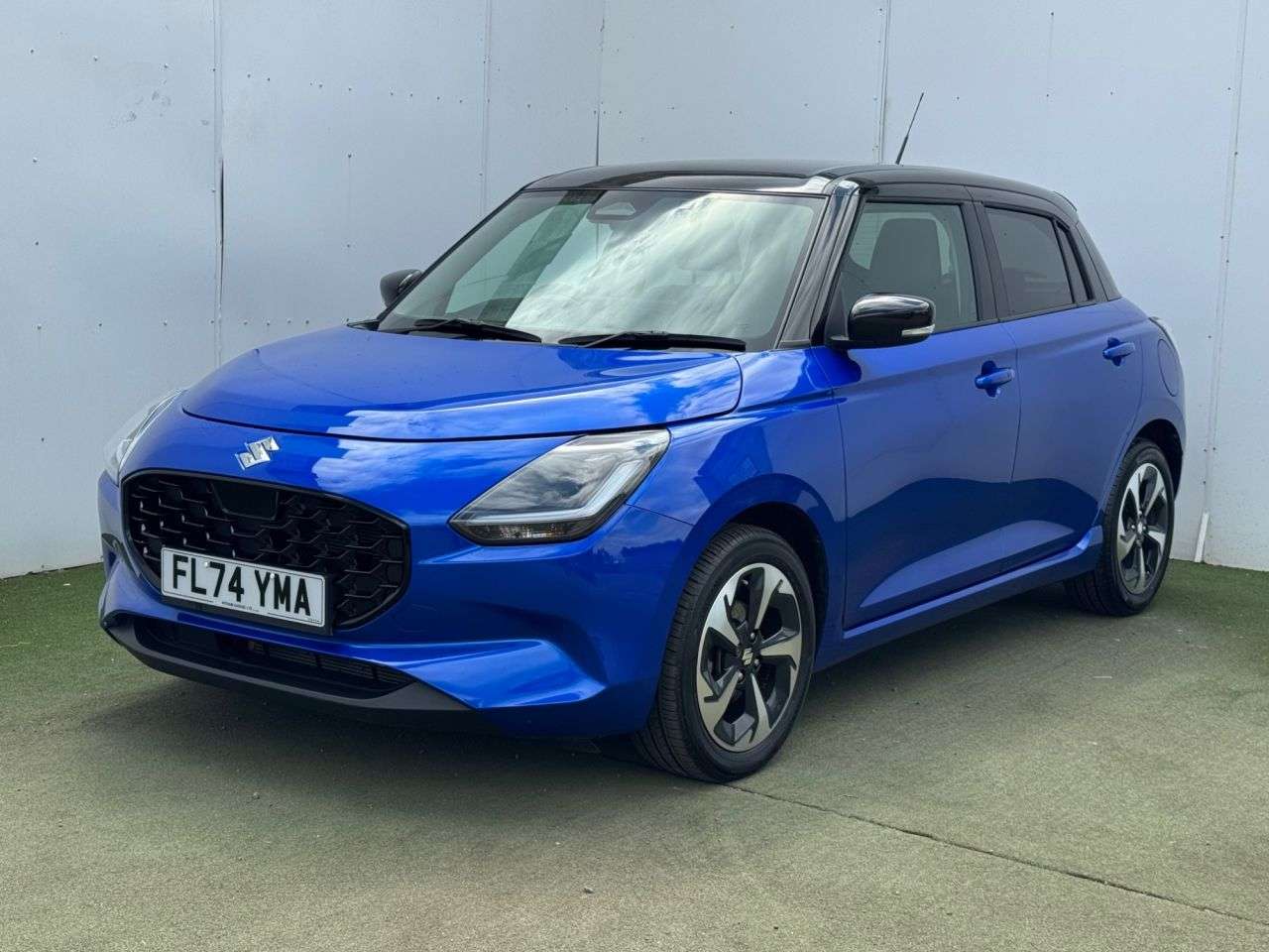A 2024 SUZUKI SWIFT 1.2 MHEV Ultra Hatchback 5dr Petrol Hybrid Manual Euro 6 (s/s) (82 ps) A 2024 SUZUKI SWIFT 1.2 MHEV Ultra Hatchback 5dr Petrol Hybrid Manual Euro 6 (s/s) (82 ps)