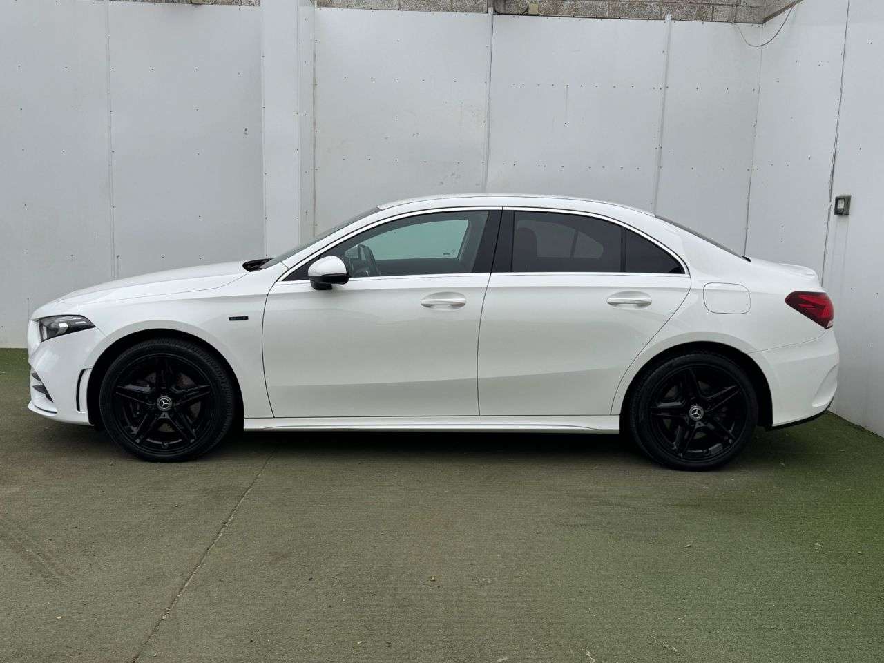 2021 MERCEDES-BENZ A CLASS 2021 MERCEDES-BENZ A CLASS