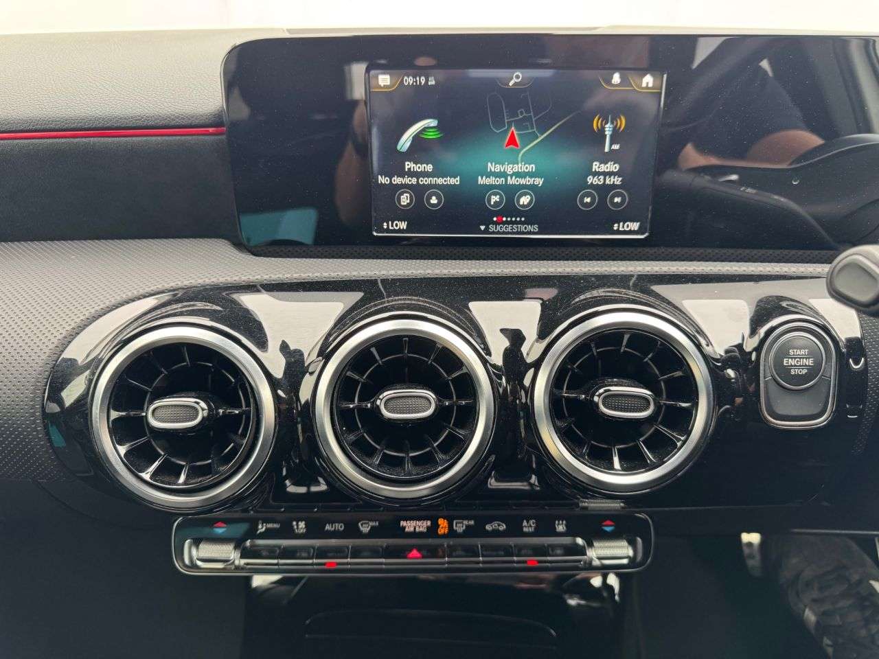 2021 MERCEDES-BENZ A CLASS 2021 MERCEDES-BENZ A CLASS