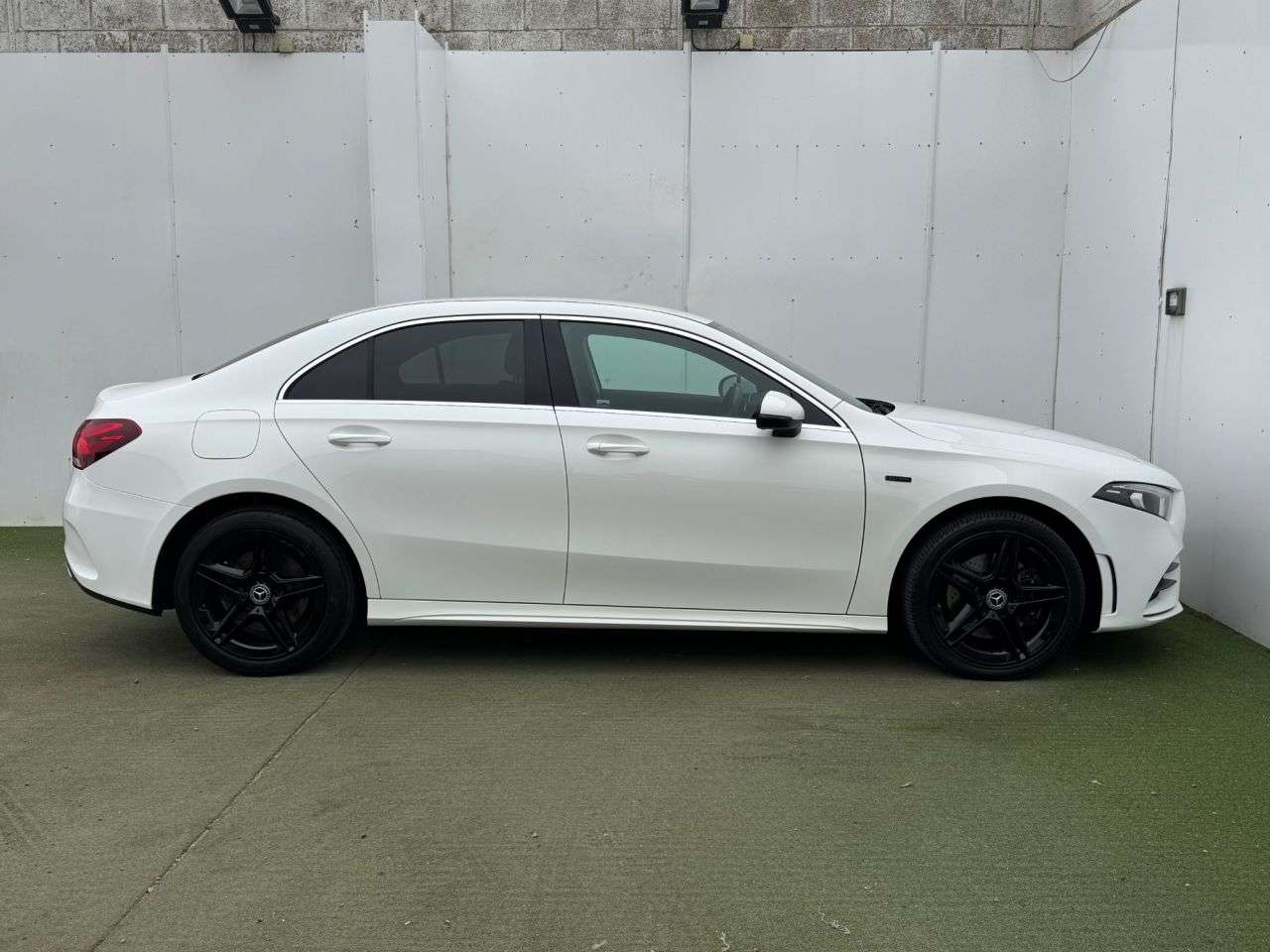 2021 MERCEDES-BENZ A CLASS 2021 MERCEDES-BENZ A CLASS