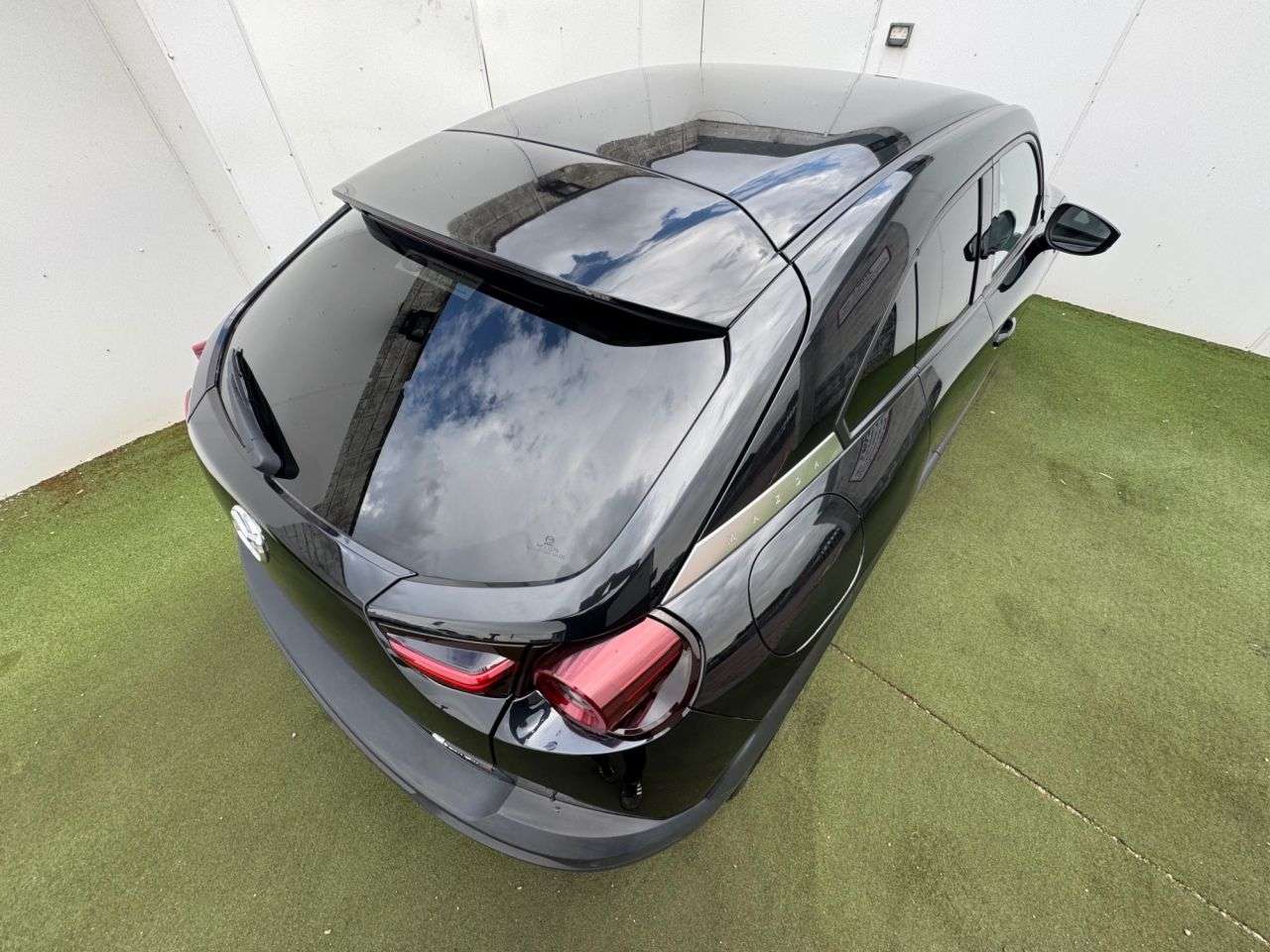 2023 MAZDA MX-30 2023 MAZDA MX-30