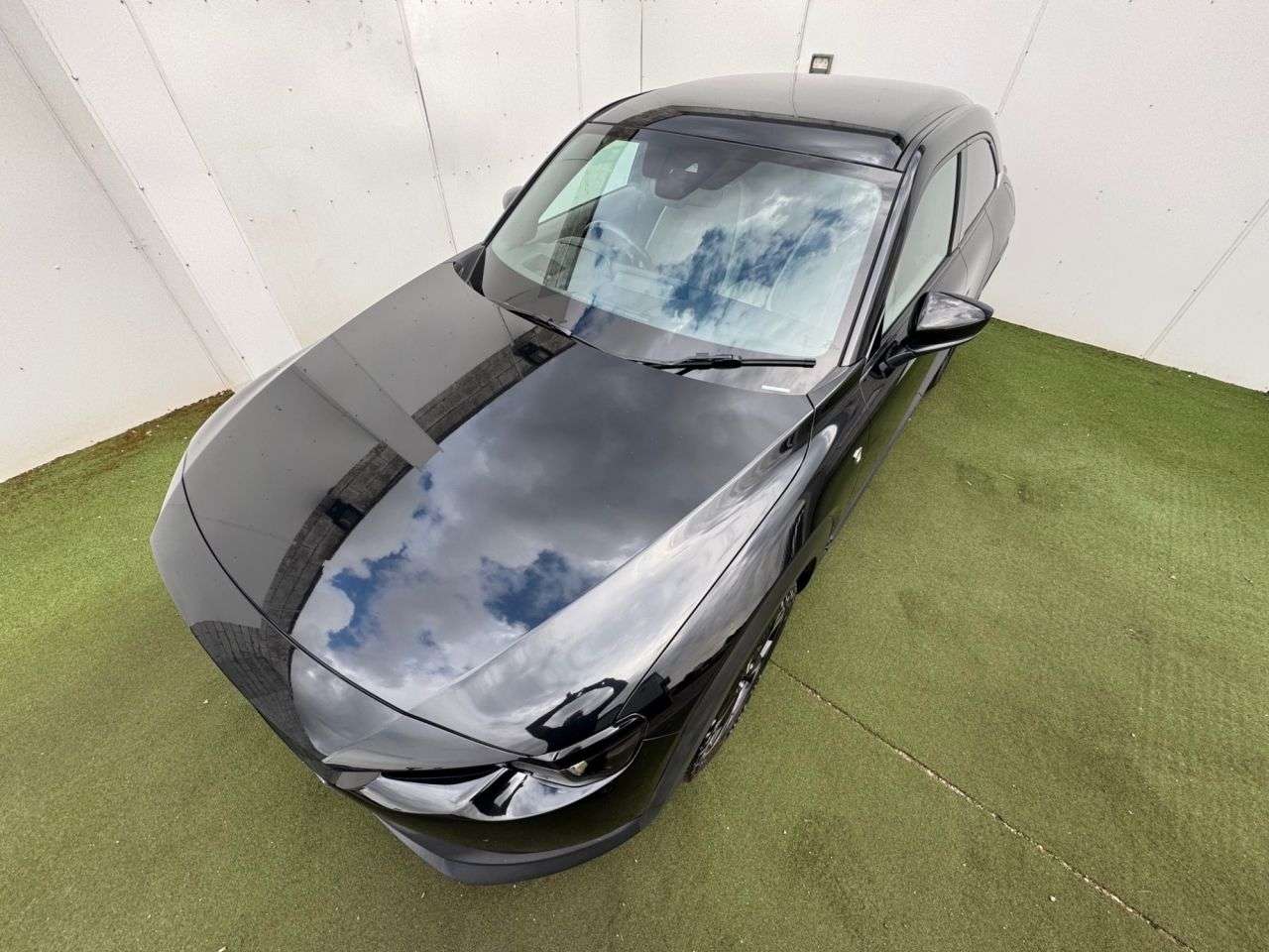 2023 MAZDA MX-30 2023 MAZDA MX-30