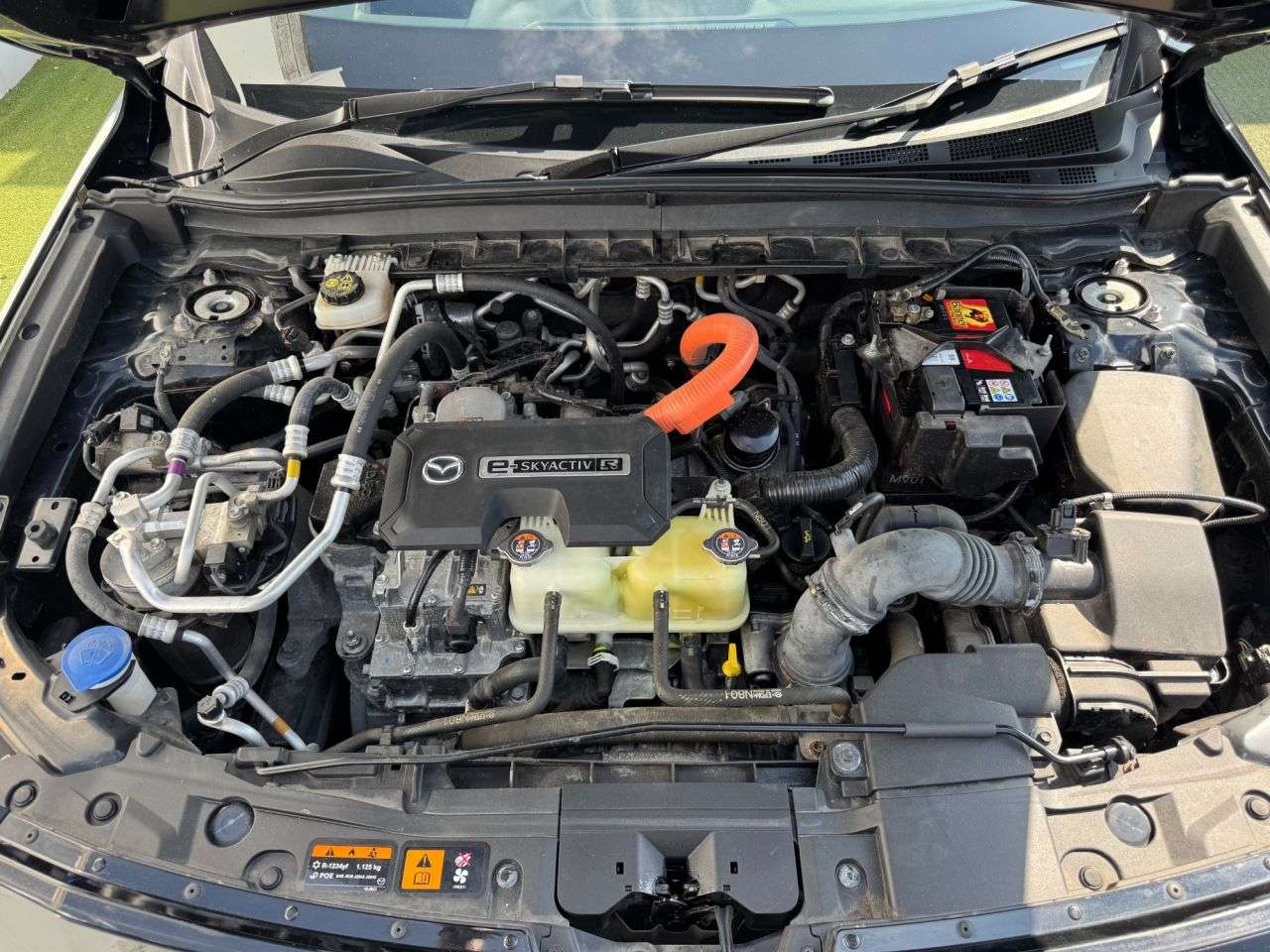 2023 MAZDA MX-30 2023 MAZDA MX-30