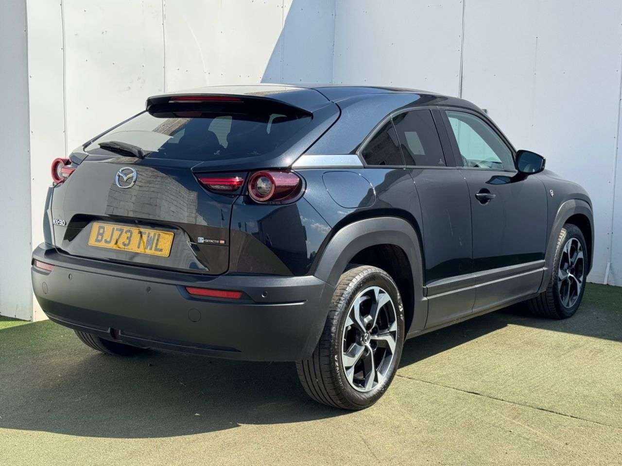 A 2023 MAZDA MX-30 17.8kWh R-EV Exclusive-Line SUV 5dr Petrol Plug-in Hybrid Auto (s/s) (Range A 2023 MAZDA MX-30 17.8kWh R-EV Exclusive-Line SUV 5dr Petrol Plug-in Hybrid Auto (s/s) (Range