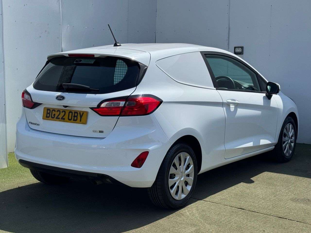 A 2022 FORD FIESTA VAN 1.0T EcoBoost MHEV Trend Car Derived Van 3dr Petrol Manual Euro 6 (s/s) (12 A 2022 FORD FIESTA VAN 1.0T EcoBoost MHEV Trend Car Derived Van 3dr Petrol Manual Euro 6 (s/s) (12