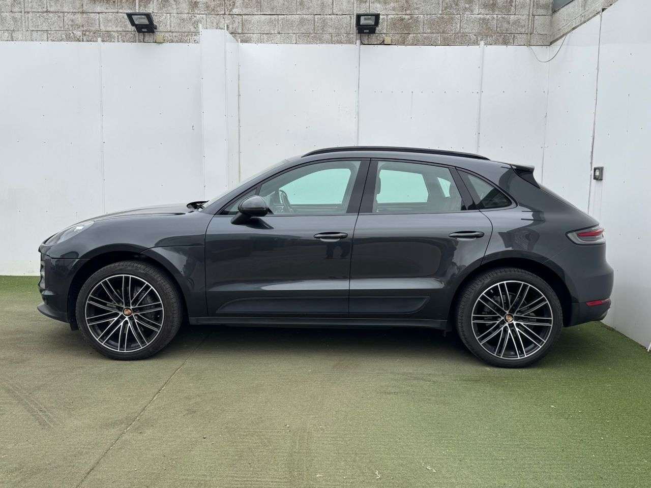2020 PORSCHE MACAN 2020 PORSCHE MACAN