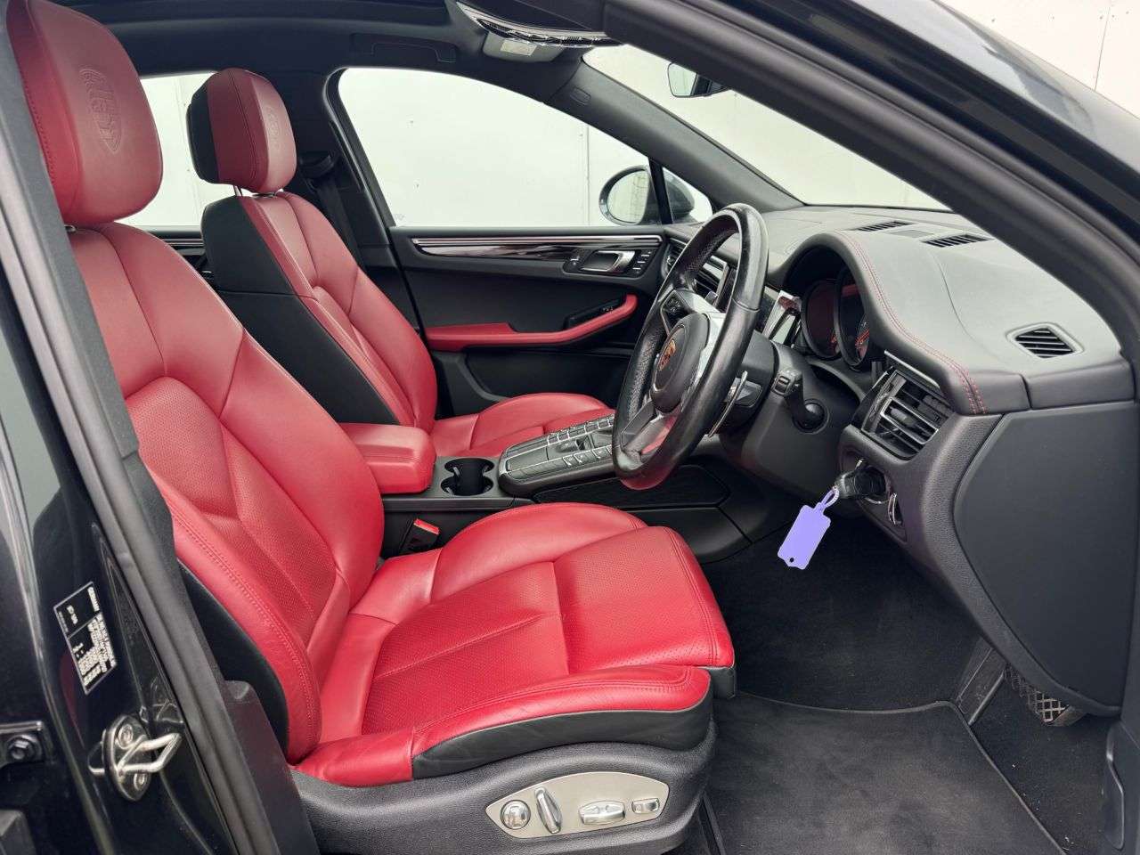 2020 PORSCHE MACAN 2020 PORSCHE MACAN