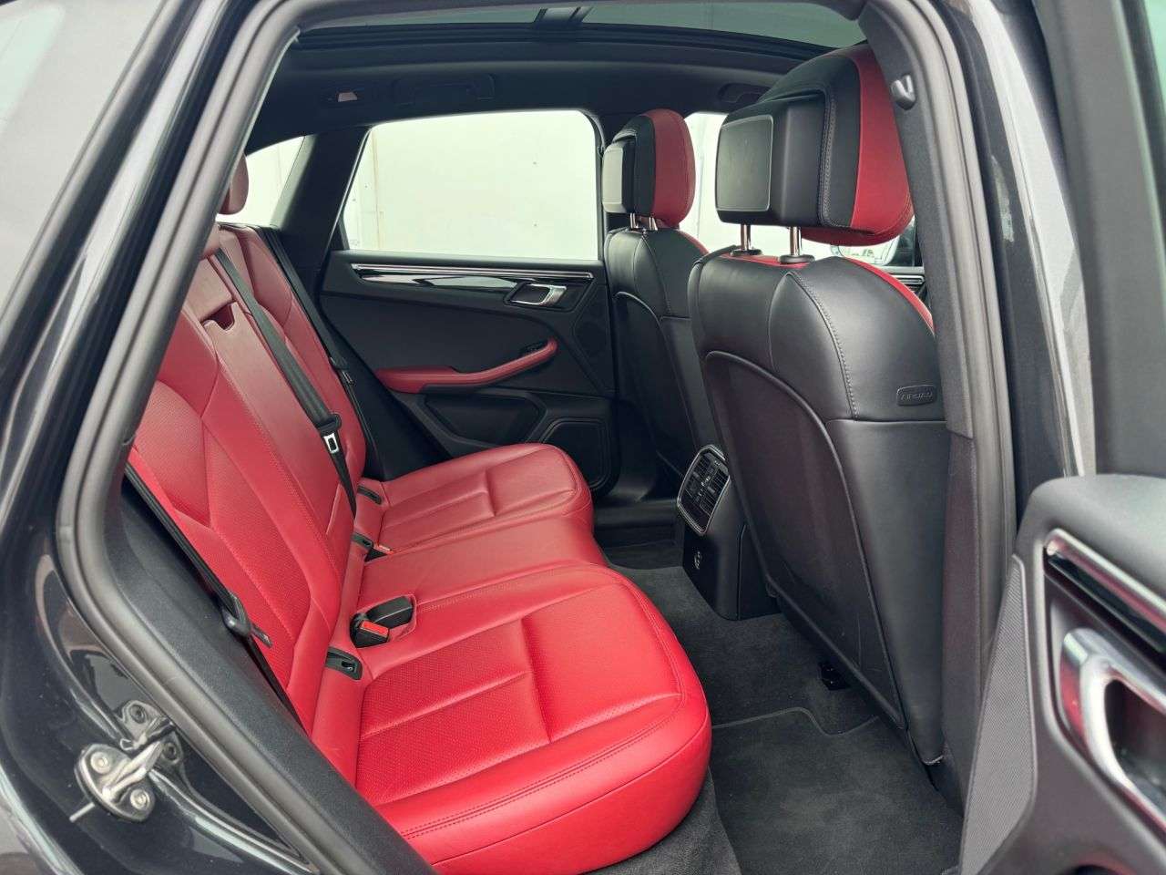 2020 PORSCHE MACAN 2020 PORSCHE MACAN
