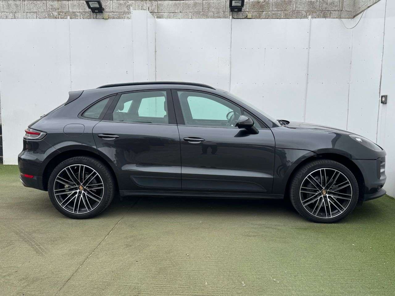 2020 PORSCHE MACAN 2020 PORSCHE MACAN