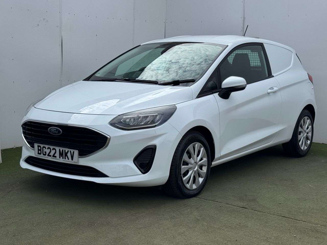 A 2022 FORD FIESTA VAN 1.0T EcoBoost MHEV Trend Car Derived Van 3dr Petrol Manual Euro 6 (s/s) (12 A 2022 FORD FIESTA VAN 1.0T EcoBoost MHEV Trend Car Derived Van 3dr Petrol Manual Euro 6 (s/s) (12