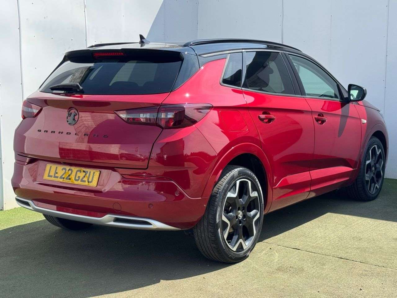 A 2022 VAUXHALL GRANDLAND 1.2 Turbo Ultimate SUV 5dr Petrol Auto Euro 6 (s/s) (130 ps) A 2022 VAUXHALL GRANDLAND 1.2 Turbo Ultimate SUV 5dr Petrol Auto Euro 6 (s/s) (130 ps)