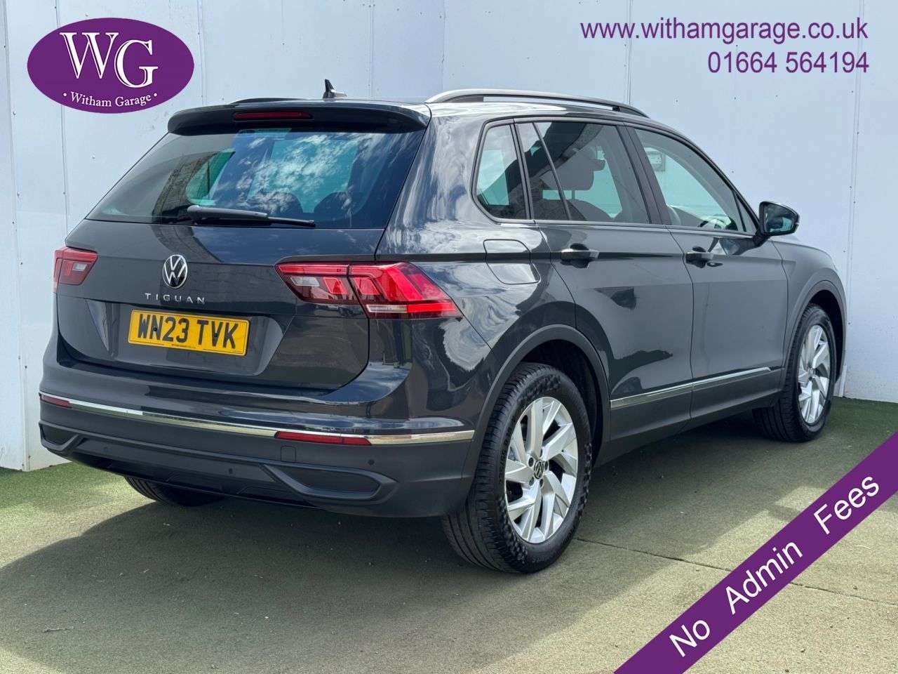 A 2023 VOLKSWAGEN TIGUAN 1.5 TSI Life SUV 5dr Petrol DSG Euro 6 (s/s) (150 ps) A 2023 VOLKSWAGEN TIGUAN 1.5 TSI Life SUV 5dr Petrol DSG Euro 6 (s/s) (150 ps)