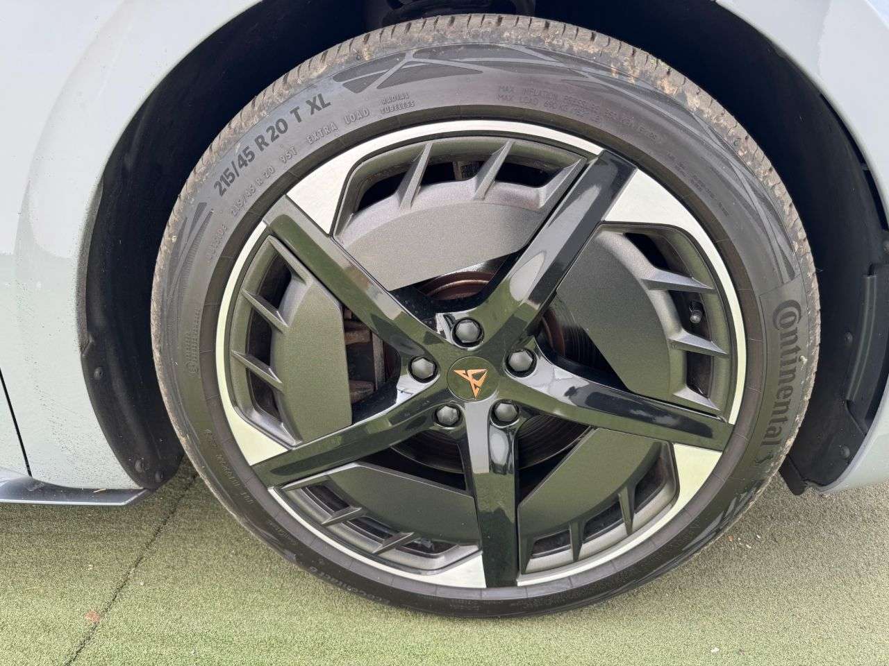 2023 CUPRA BORN 2023 CUPRA BORN