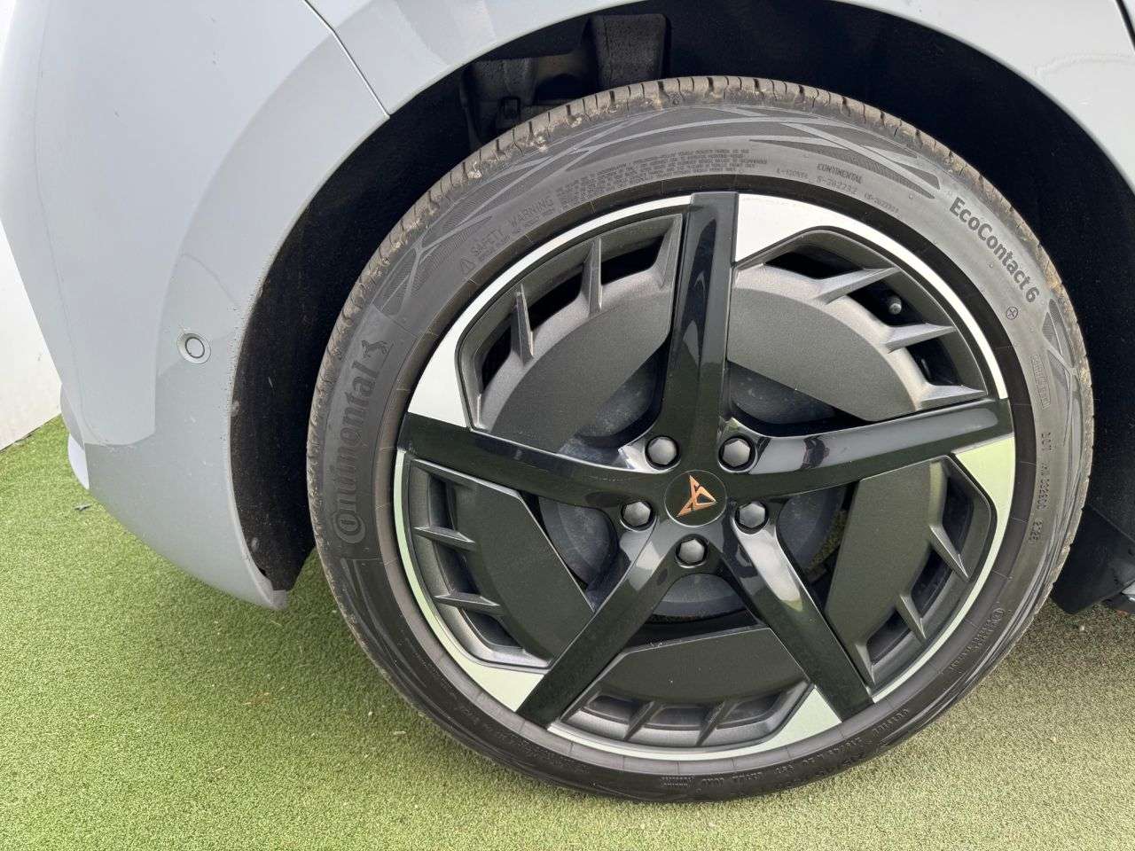 2023 CUPRA BORN 2023 CUPRA BORN