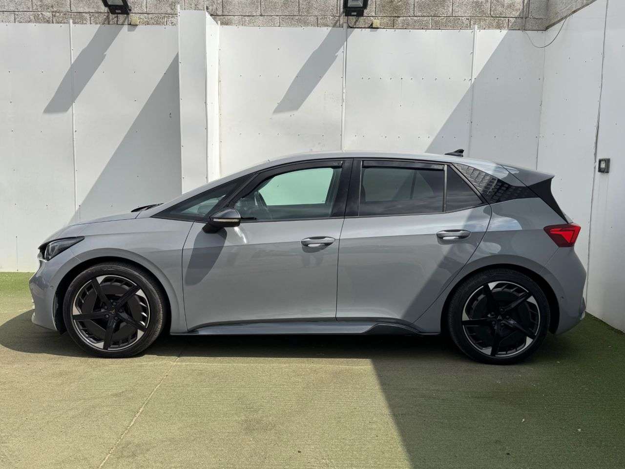2023 CUPRA BORN 2023 CUPRA BORN