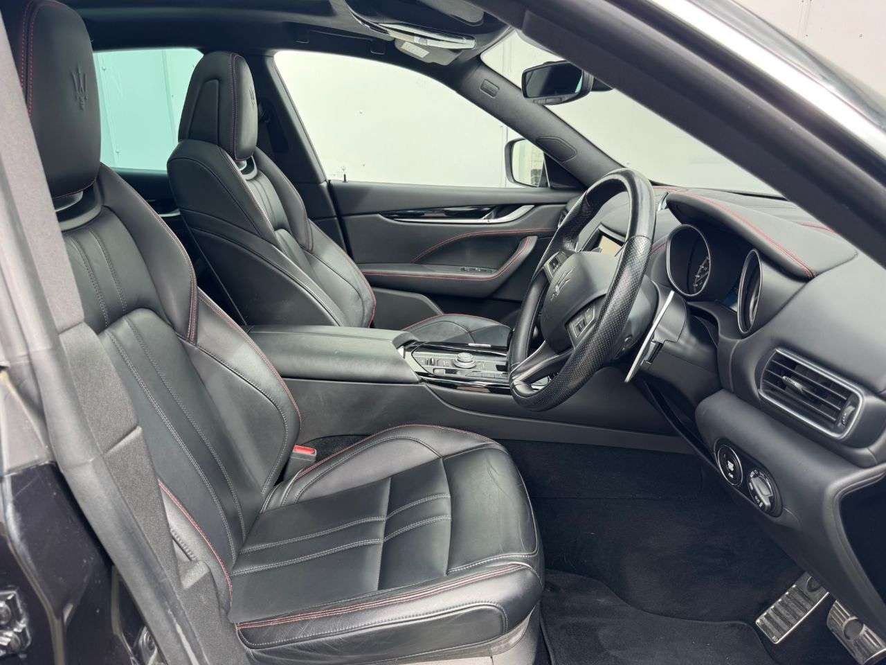 2018 MASERATI LEVANTE 2018 MASERATI LEVANTE