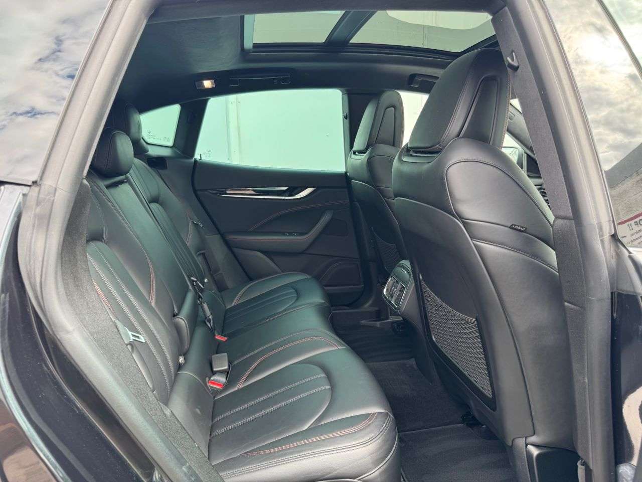 2018 MASERATI LEVANTE 2018 MASERATI LEVANTE