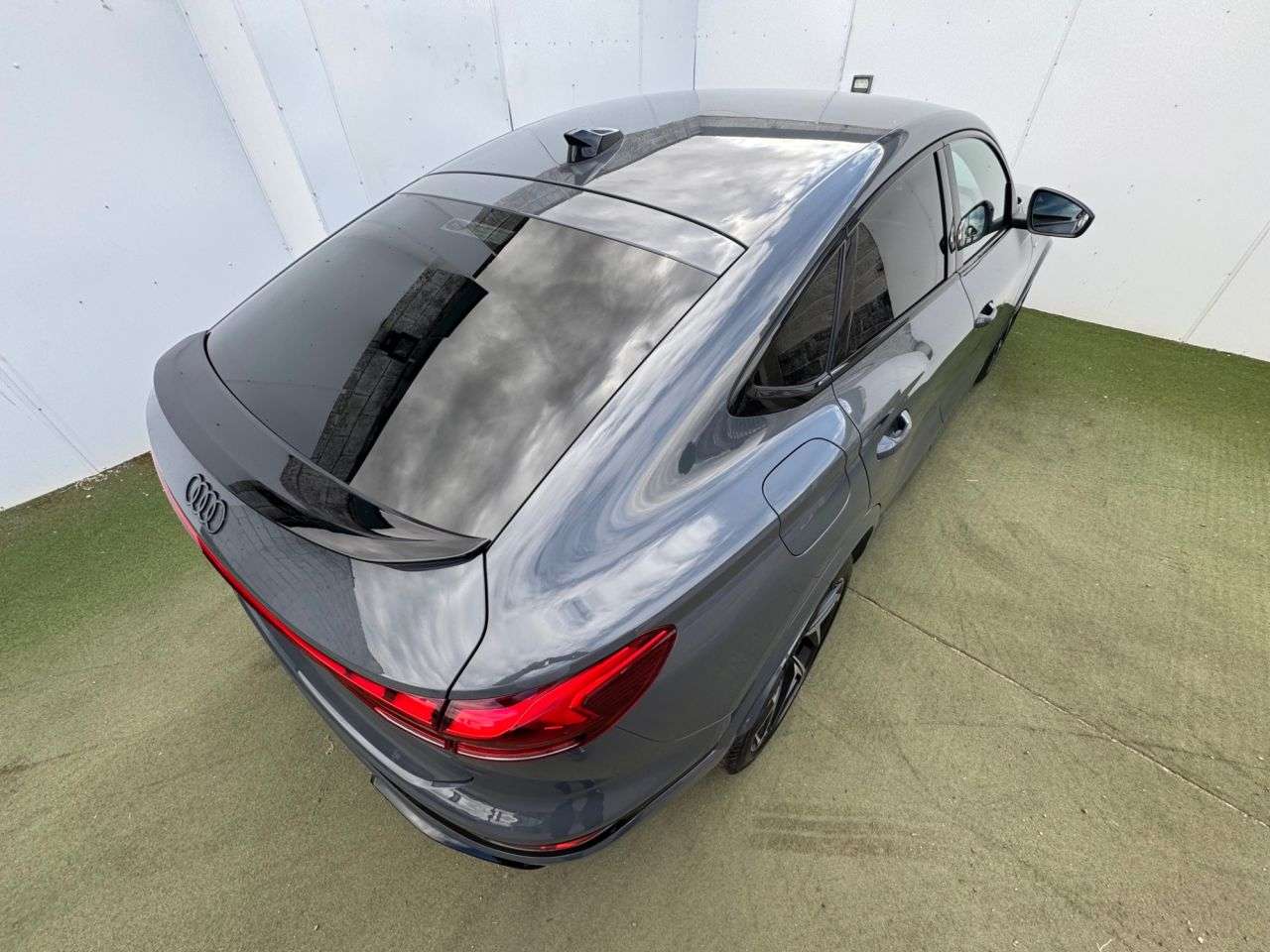 2025 AUDI Q6 E-TRON 2025 AUDI Q6 E-TRON
