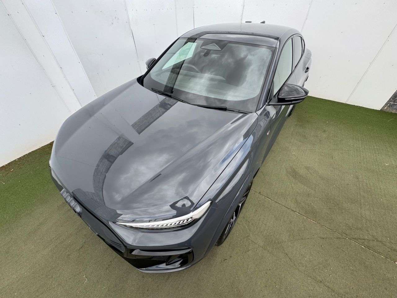 2025 AUDI Q6 E-TRON 2025 AUDI Q6 E-TRON