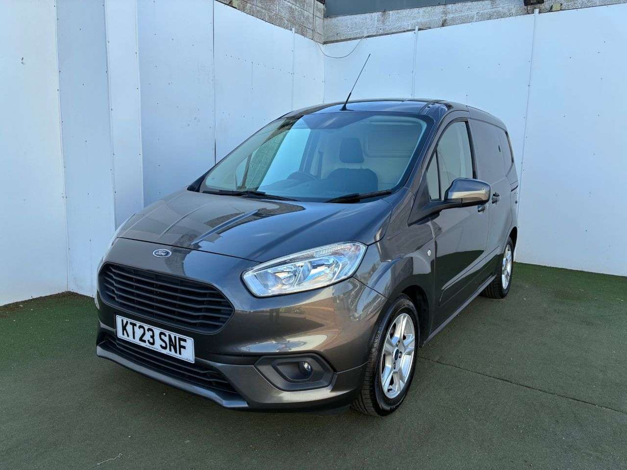 A 2023 FORD TRANSIT COURIER 1.0 EcoBoost Limited Panel Van 5dr Petrol Manual L1 Euro 6 (100 ps) Full Hi A 2023 FORD TRANSIT COURIER 1.0 EcoBoost Limited Panel Van 5dr Petrol Manual L1 Euro 6 (100 ps) Full Hi