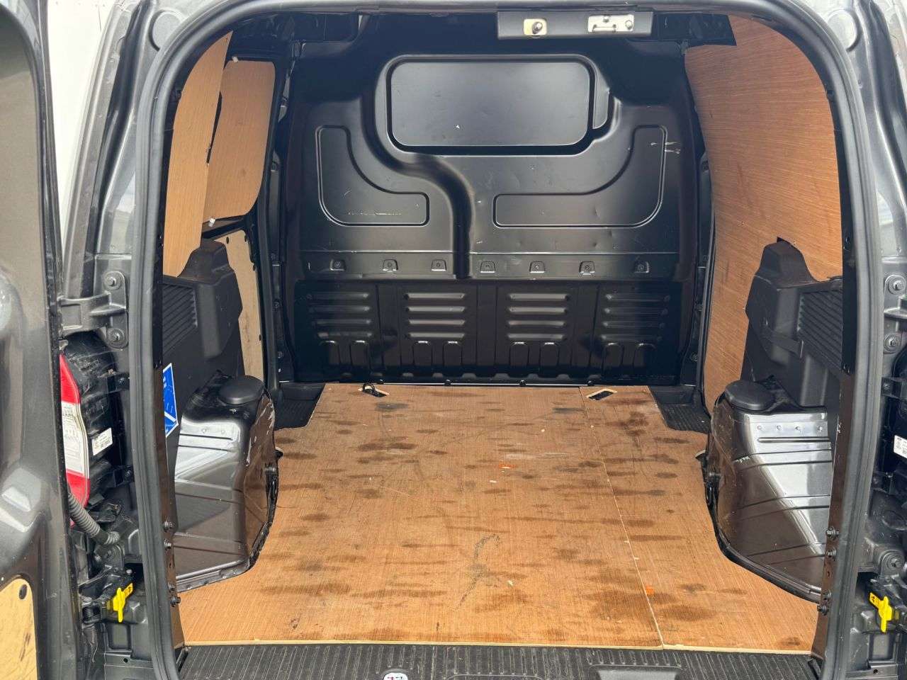 2023 FORD TRANSIT COURIER 2023 FORD TRANSIT COURIER