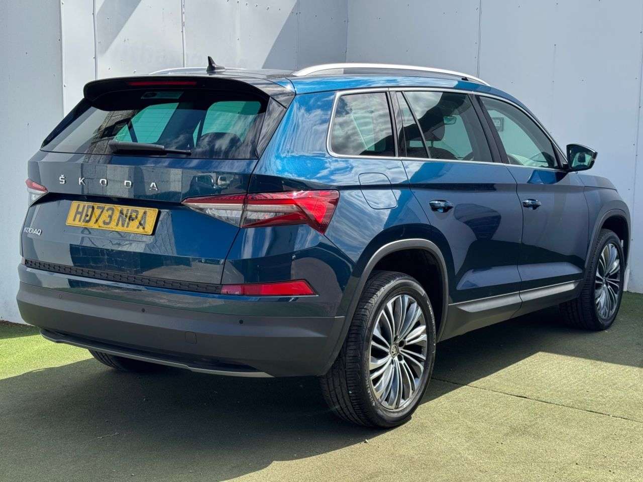 A 2023 SKODA KODIAQ 2.0 TDI SE L Executive SUV 5dr Diesel DSG Euro 6 (s/s) (7 Seat) (150 ps) A 2023 SKODA KODIAQ 2.0 TDI SE L Executive SUV 5dr Diesel DSG Euro 6 (s/s) (7 Seat) (150 ps)