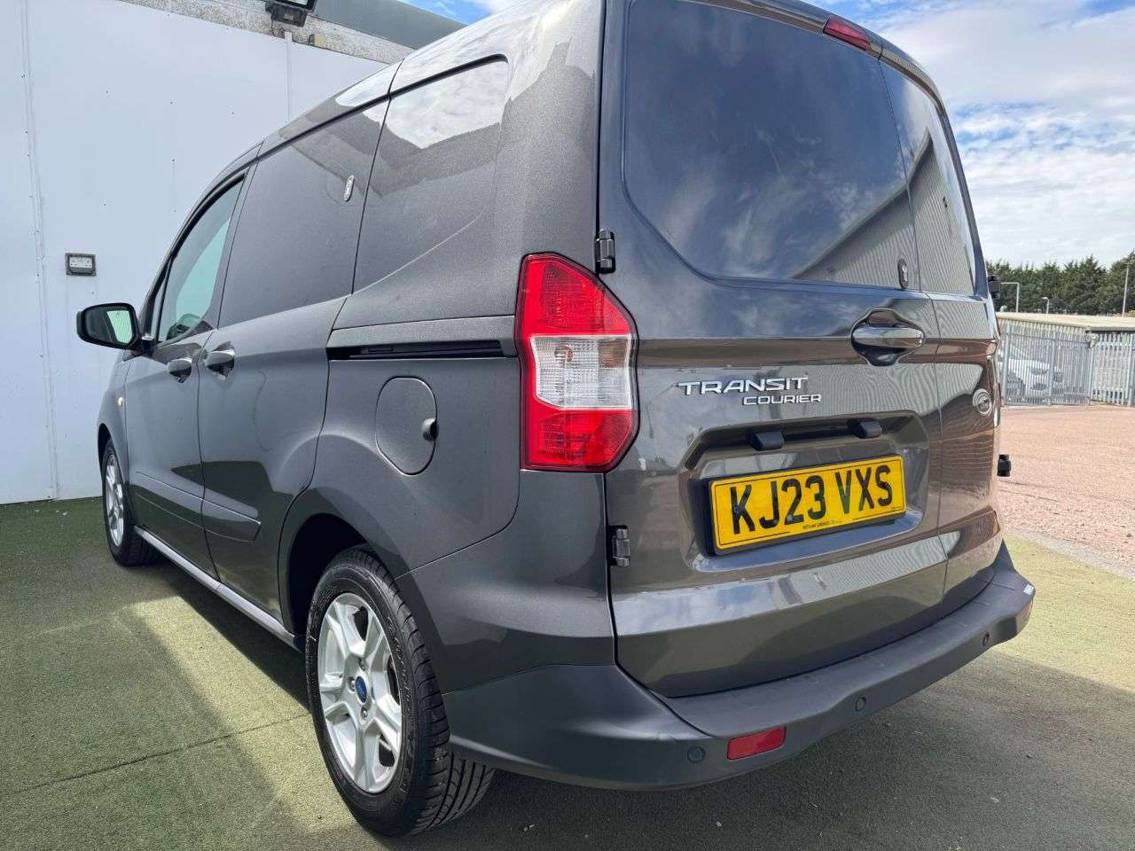 2023 FORD TRANSIT COURIER 2023 FORD TRANSIT COURIER