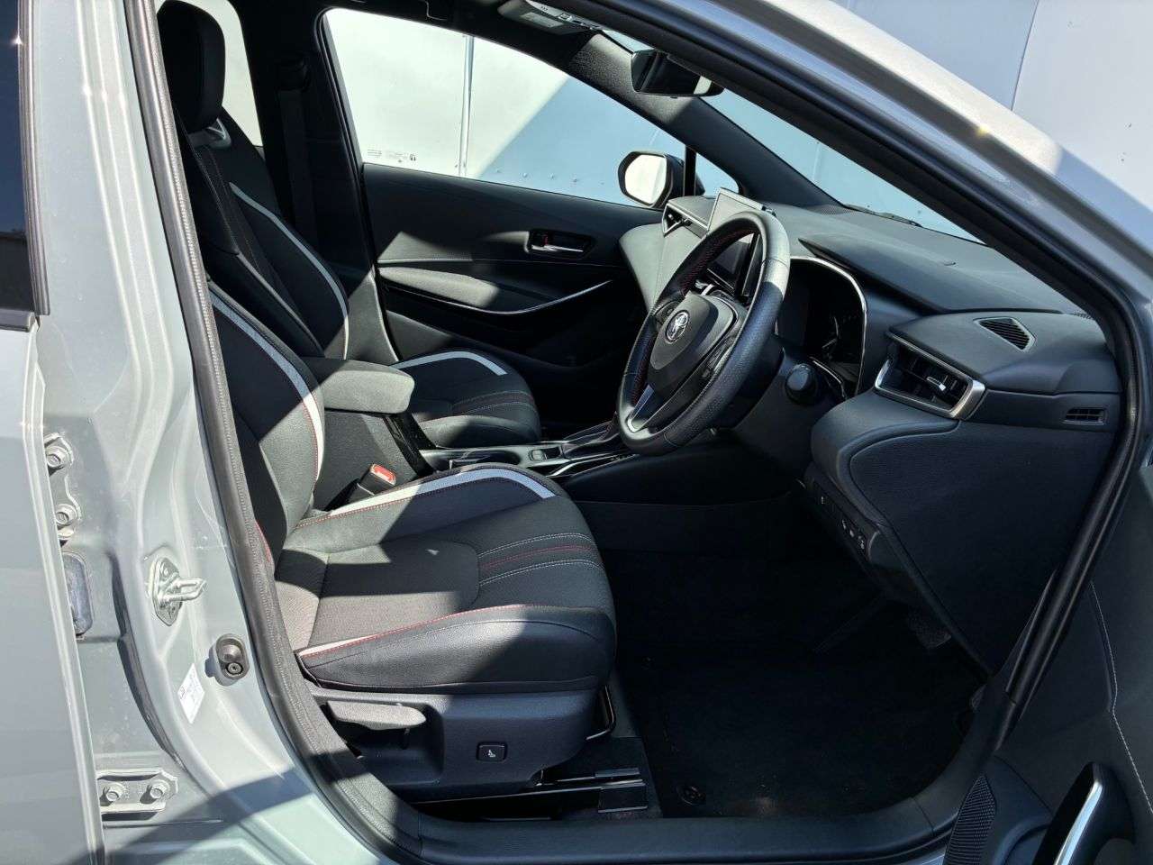 2023 TOYOTA COROLLA 2023 TOYOTA COROLLA