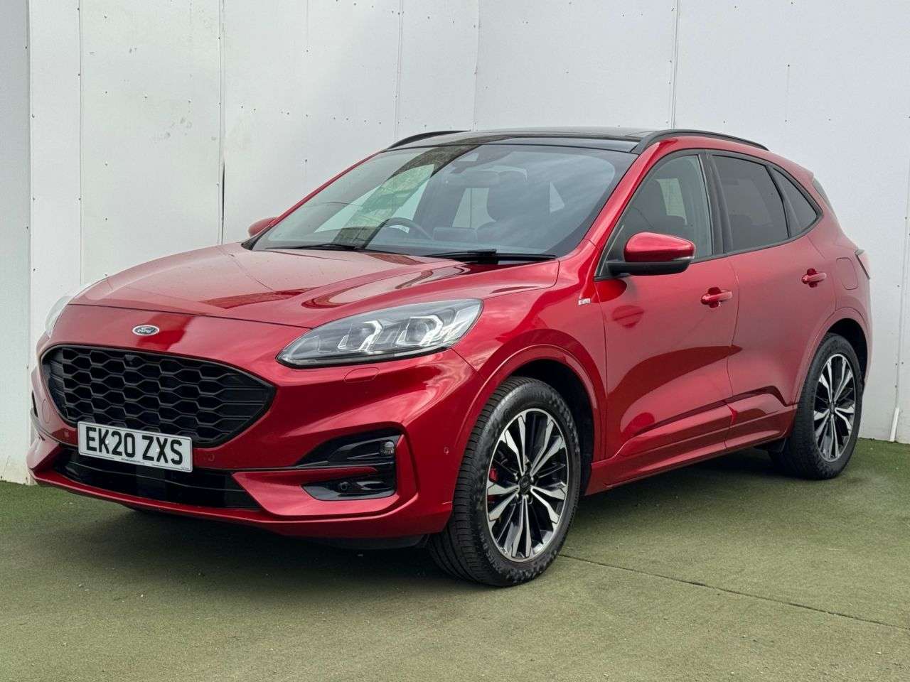 A 2020 FORD KUGA 2.0 EcoBlue ST-Line X First Edition SUV 5dr Diesel Auto AWD Euro 6 (s/s) (1 A 2020 FORD KUGA 2.0 EcoBlue ST-Line X First Edition SUV 5dr Diesel Auto AWD Euro 6 (s/s) (1