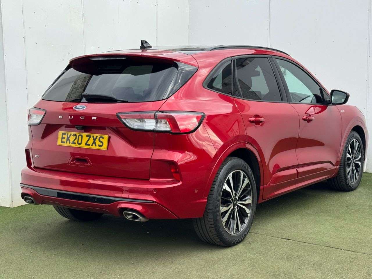 A 2020 FORD KUGA 2.0 EcoBlue ST-Line X First Edition SUV 5dr Diesel Auto AWD Euro 6 (s/s) (1 A 2020 FORD KUGA 2.0 EcoBlue ST-Line X First Edition SUV 5dr Diesel Auto AWD Euro 6 (s/s) (1