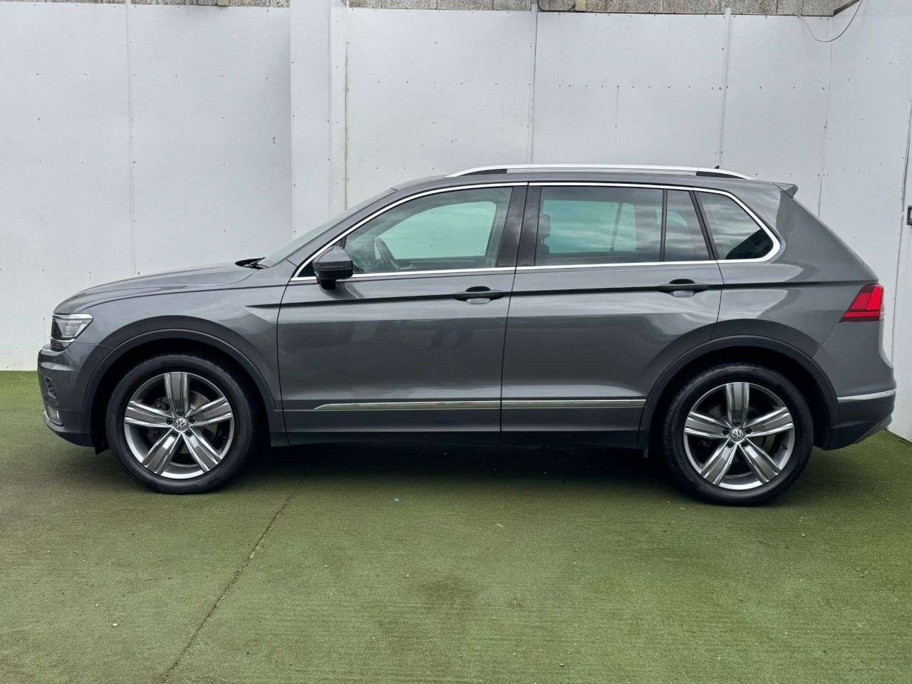 2020 VOLKSWAGEN TIGUAN 2020 VOLKSWAGEN TIGUAN