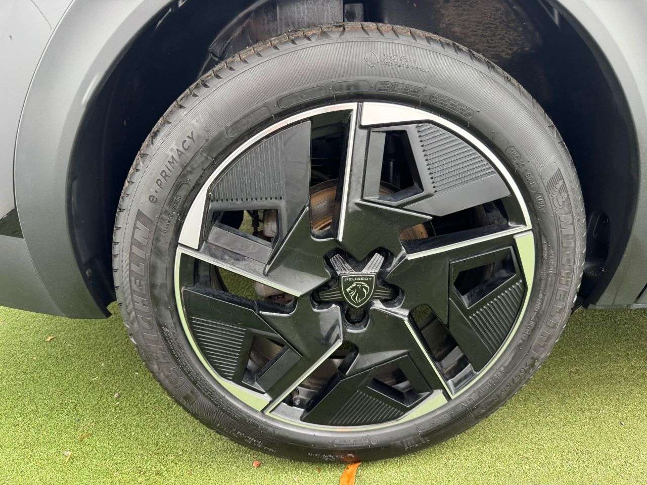 2024 PEUGEOT 408 2024 PEUGEOT 408